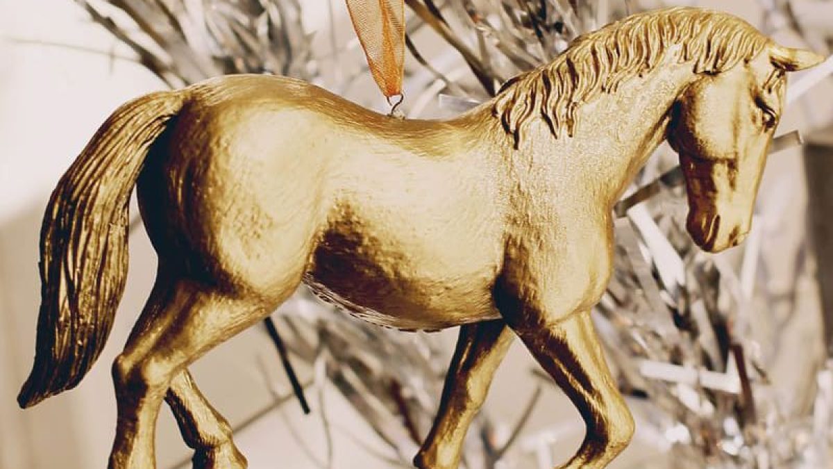 DIY-Horse-Ornaments