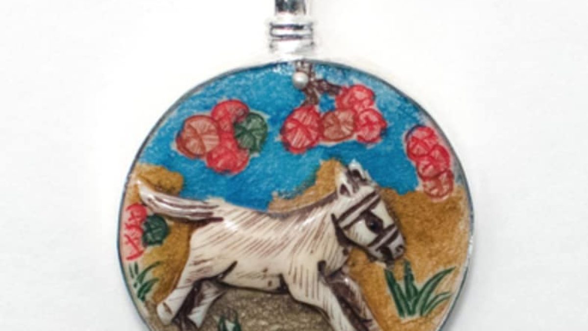 Horse pendants