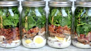Mason-Jar-Salads