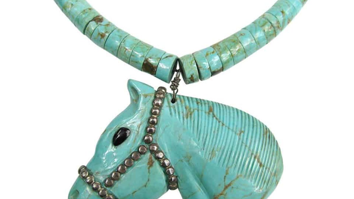 turquoise-horse-necklaces