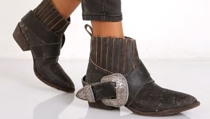 Cowgirl – Buckled Up Booties