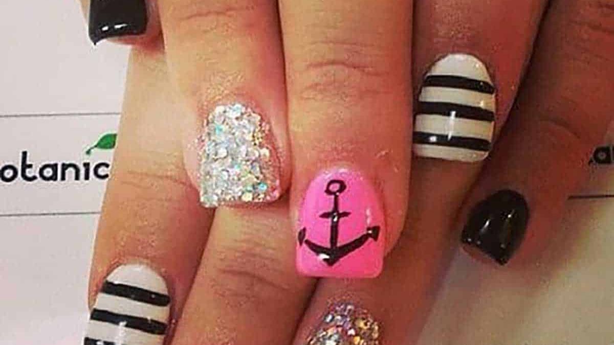 pink-black-nautical-nail-design