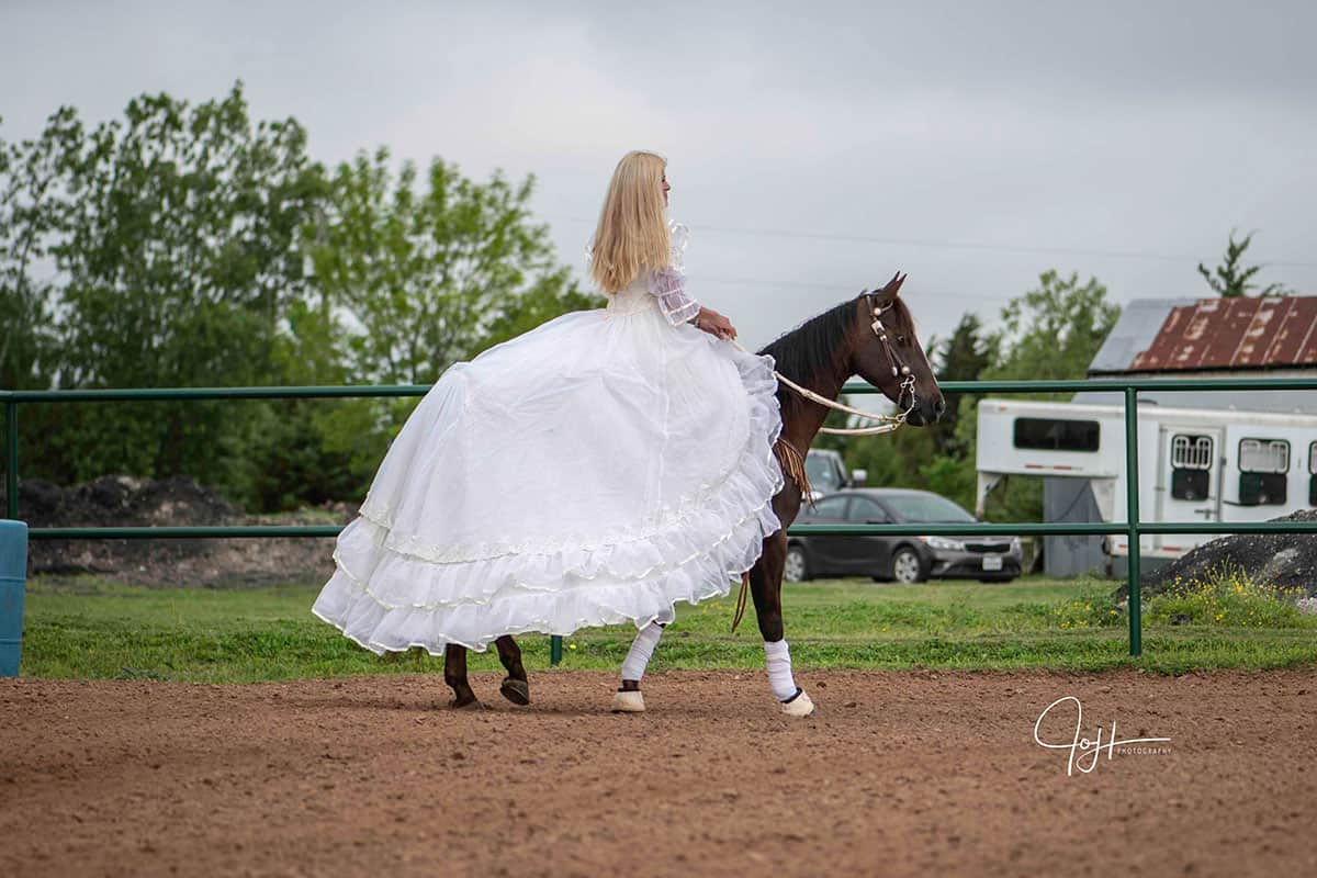 This Bride Is Running Barrels In Her Mom's Wedding Dress bridal running barrels cowgirl magazine