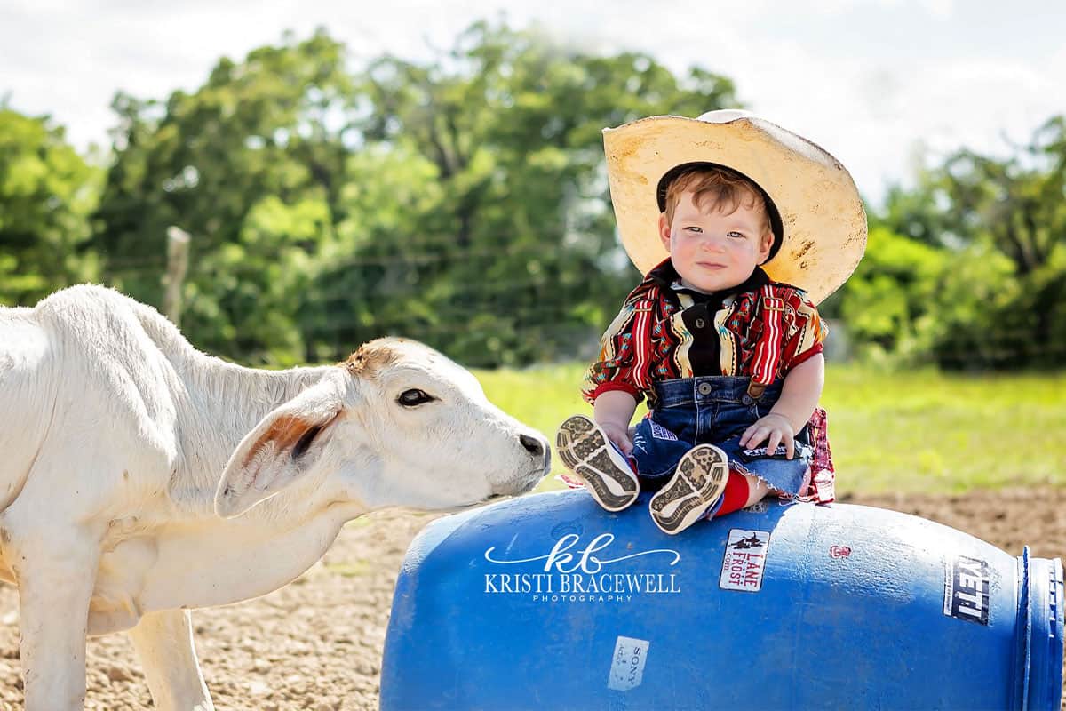baby bull fighter cowgirl magazine Kristi bracewell photography