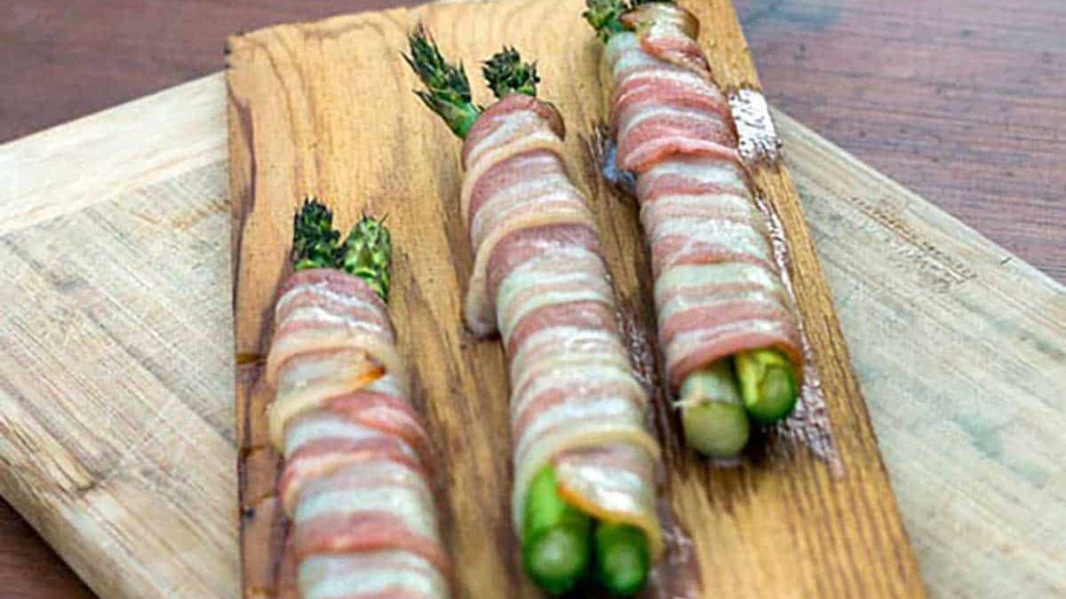 Planked-Bacon-Wrapped-Asparagus