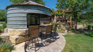 dreamscapes inc silo outdoor kitchen patio backyard cowgirl magazine