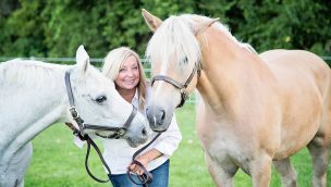 debbie disbrow ramm horse fencing and stalls cowgirl magazine