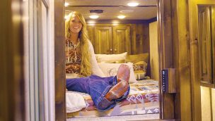 amberley snyder signature quarters hart trailers cowgirl magazine