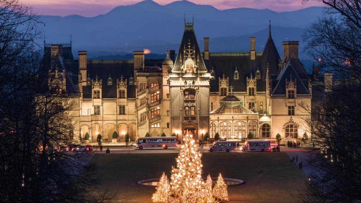 Christmas at the Biltmore cowgirl magazine