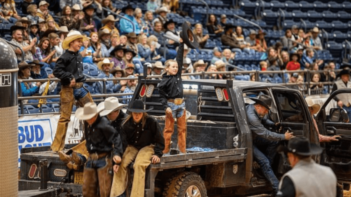 cowgirl-magazine-youth-ranch-rodeo